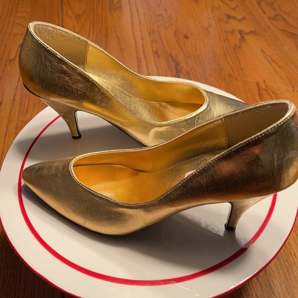 Gold 3” Pumps. Just in time for Holiday parties. - Picture 2 of 6